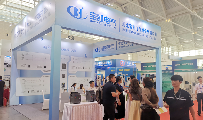 暴击行业天花板！jinnian金年会硬核技术亮相天津清洁能源展，引央视记者及能源产业巨头现场“挖宝”